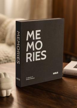 KAILA KAILA MEMORIES Black/White - Coffee Table Photo Album (60 Schwarze Seiten)