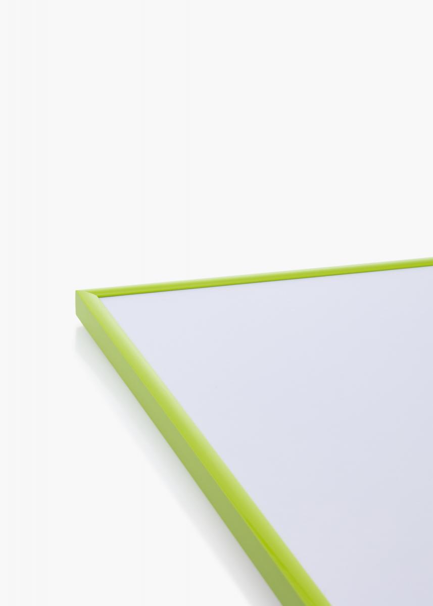 Walther Rahmen New Lifestyle Acrylglas May Green 50x70 cm