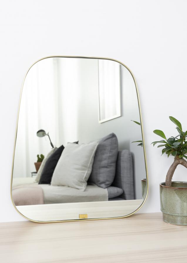 Hübsch Spiegel Trapezium Messing 42x48 cm