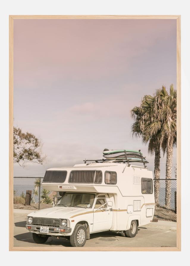 Bildverkstad Vintage Camper Parked Poster