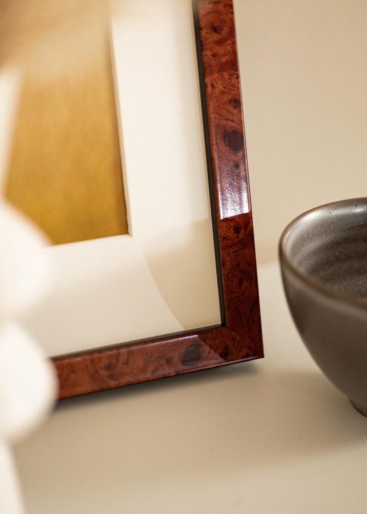 Ram med passepartou Rahmen Hermes Walnuss 42x59,4 cm - Passepartout Weiß 25x38 cm