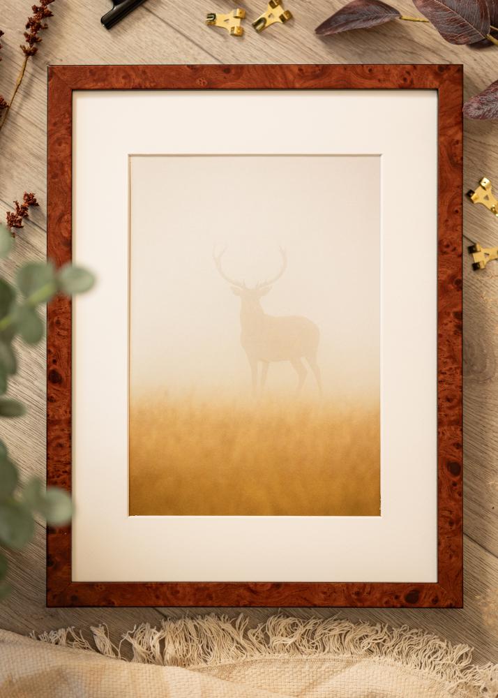 Ram med passepartou Rahmen Hermes Walnuss 42x59,4 cm - Passepartout Weiß 25x38 cm