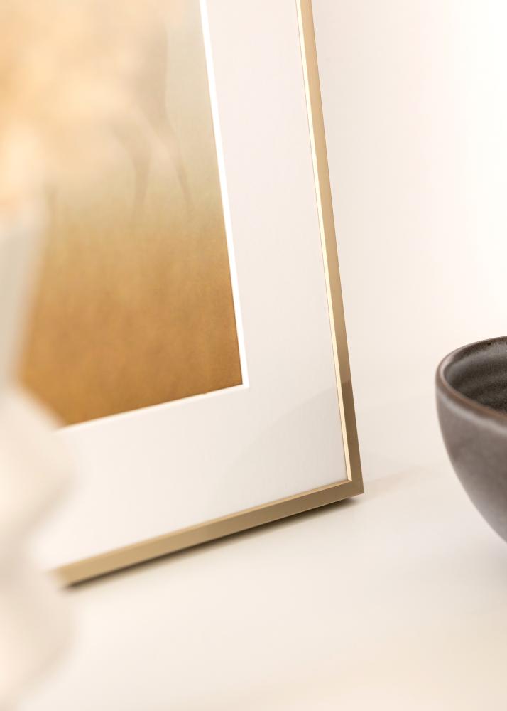 Ram med passepartou Aluminiumrahmen Messing 30x40 cm - Passepartout Weiß 21x29,7 cm