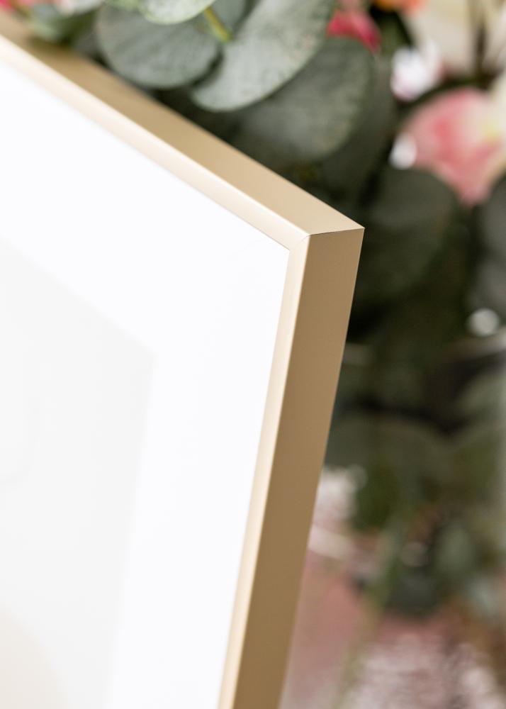 Ram med passepartou Aluminiumrahmen Messing 30x40 cm - Passepartout Weiß 21x29,7 cm