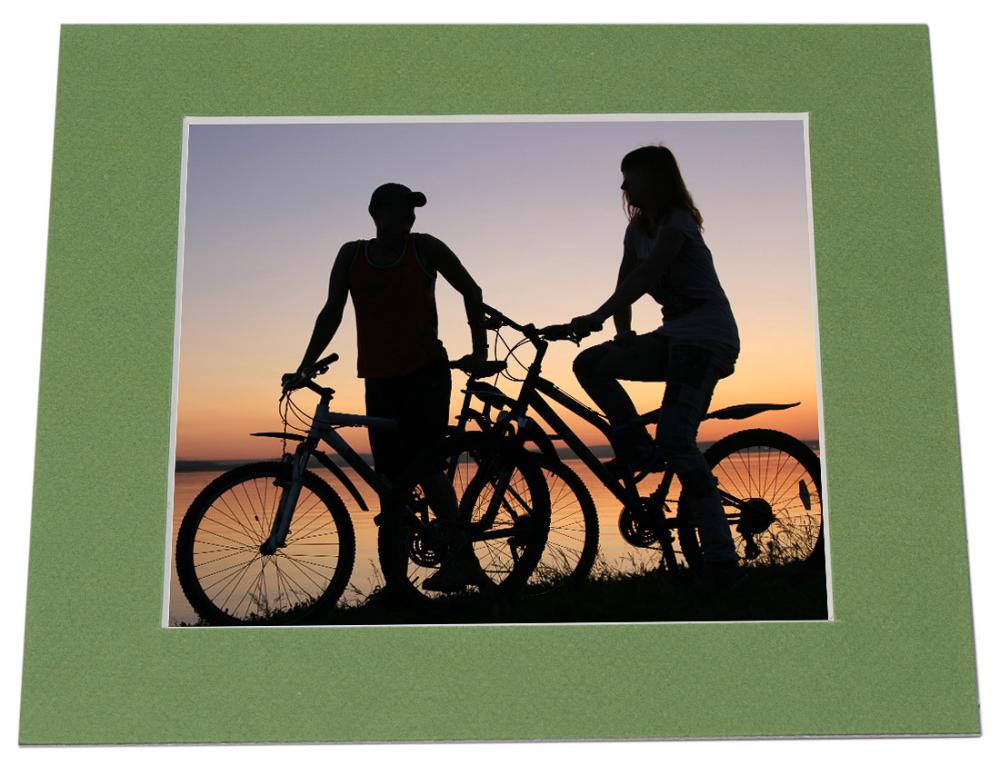 Egen tillverkning - Passepartouter Passepartout Grün (weißer Kern) - Maßgefertigt