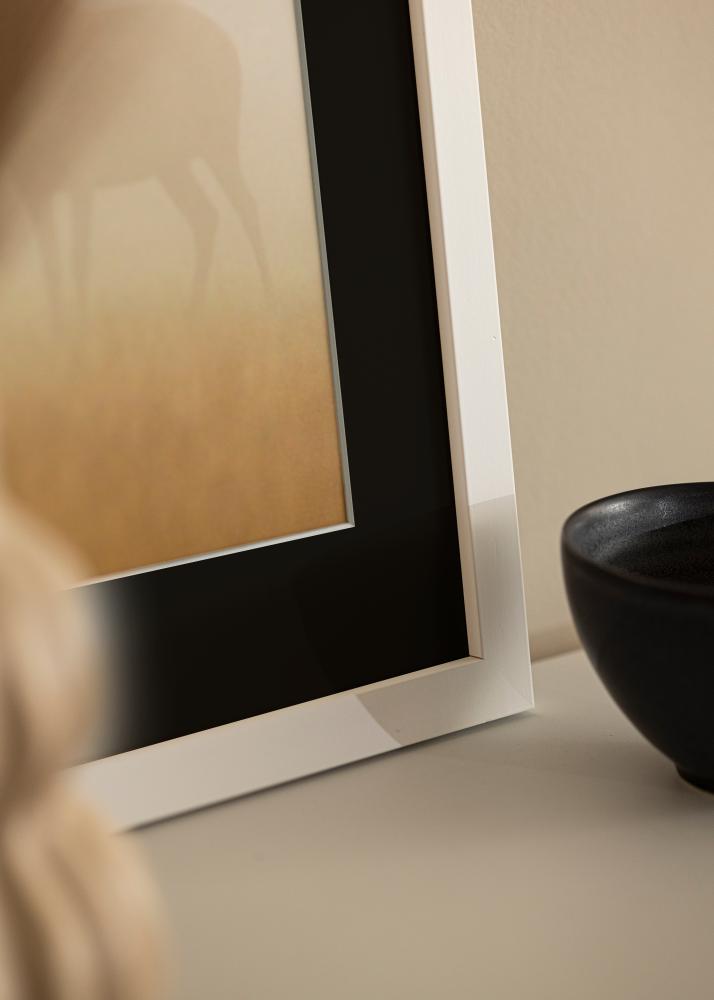 Ram med passepartou Rahmen White Wood 50x100 cm - Passepartout Schwarz 30x80 cm