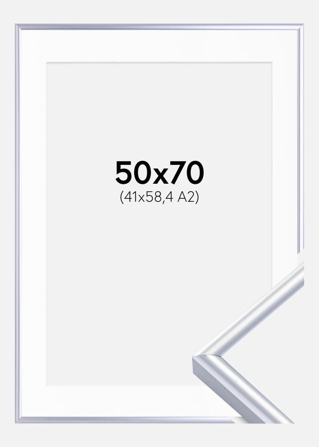 Ram med passepartou Rahmen Victoria Silber 50x70 cm - Passepartout Weiß 42x59,4 cm (A2)
