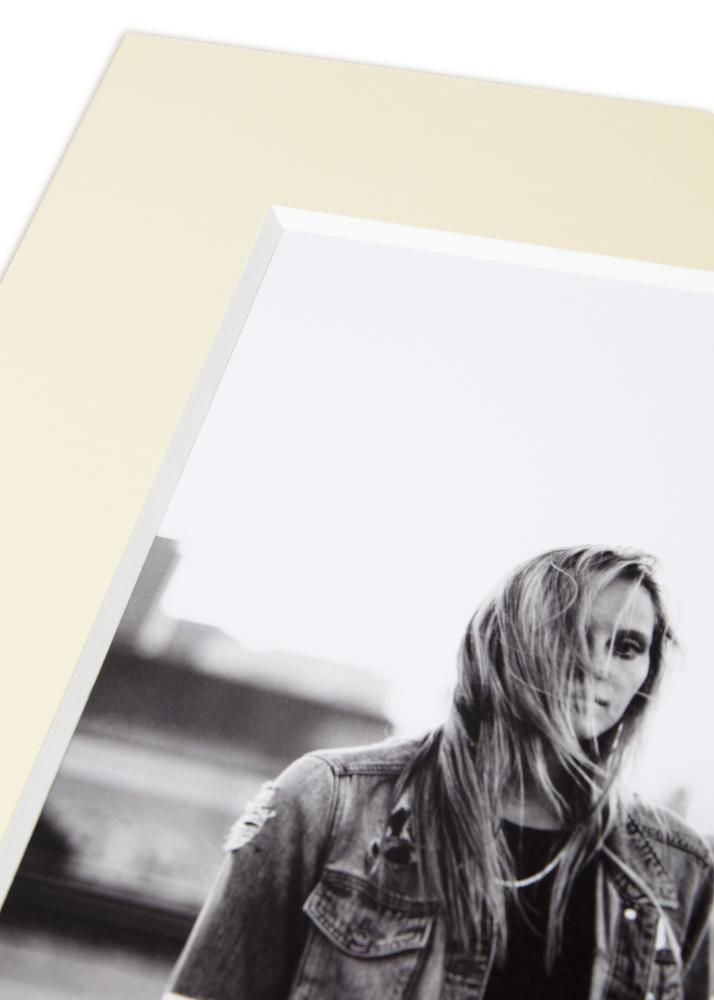 Konstlist Crescent Passepartout Creme 3 mm (weißer Kern) 21x30 cm (17x23)