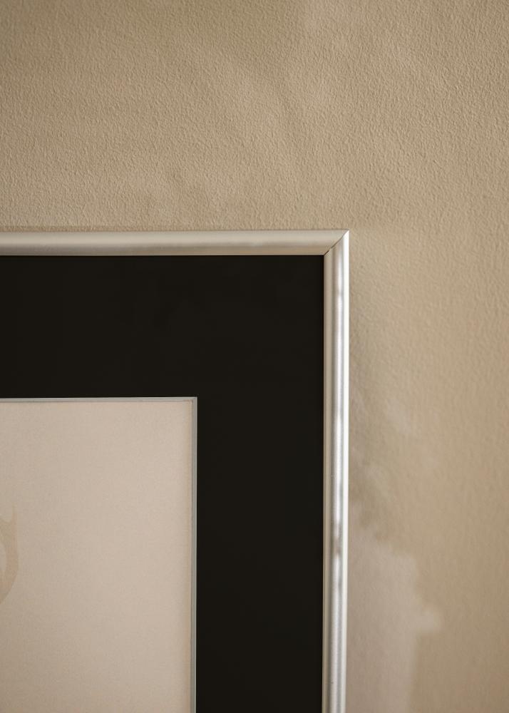 Ram med passepartou Rahmen Victoria Silber 30x40 cm - Passepartout Schwarz 20x28 cm