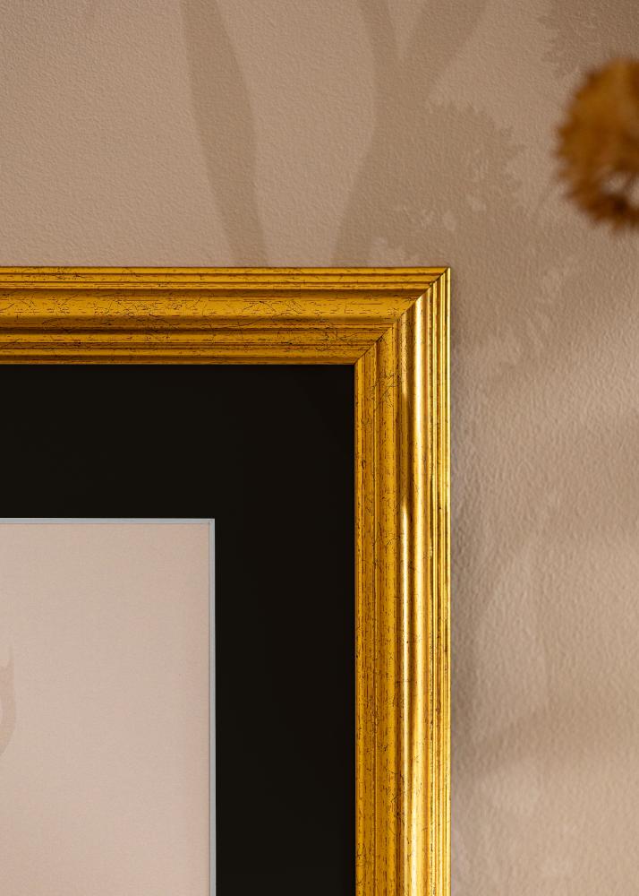 Ram med passepartou Rahmen Västkusten Gold 60x90 cm - Passepartout Schwarz 50x75 cm