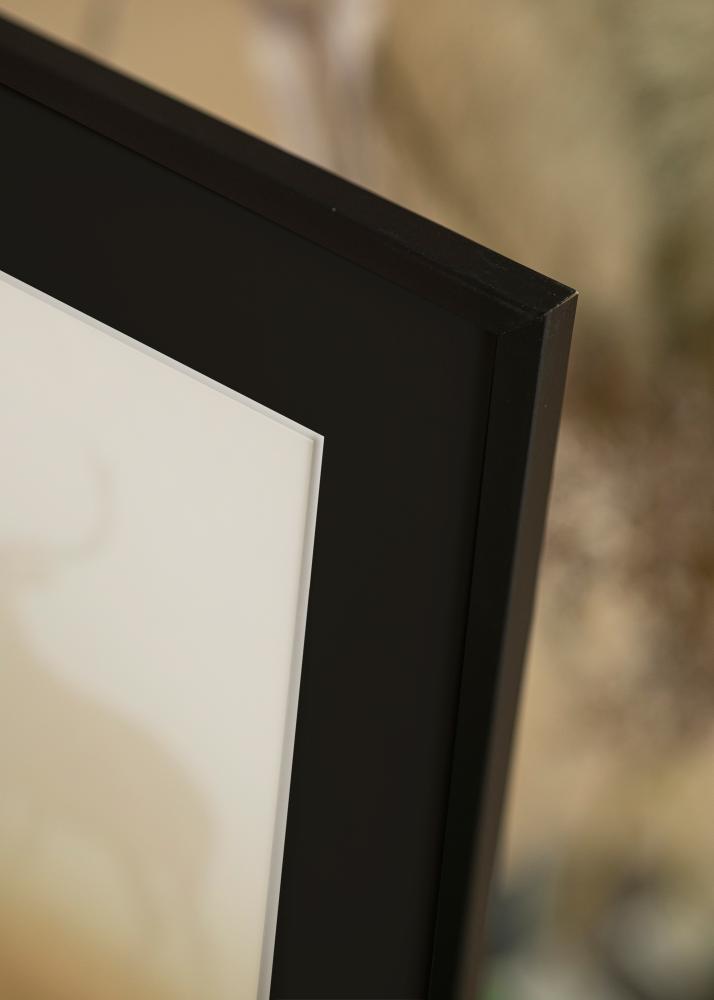 Ram med passepartou Bilderrahmen Edsbyn Schwarz 20x30 cm - Passepartout Schwarz 15x21 cm